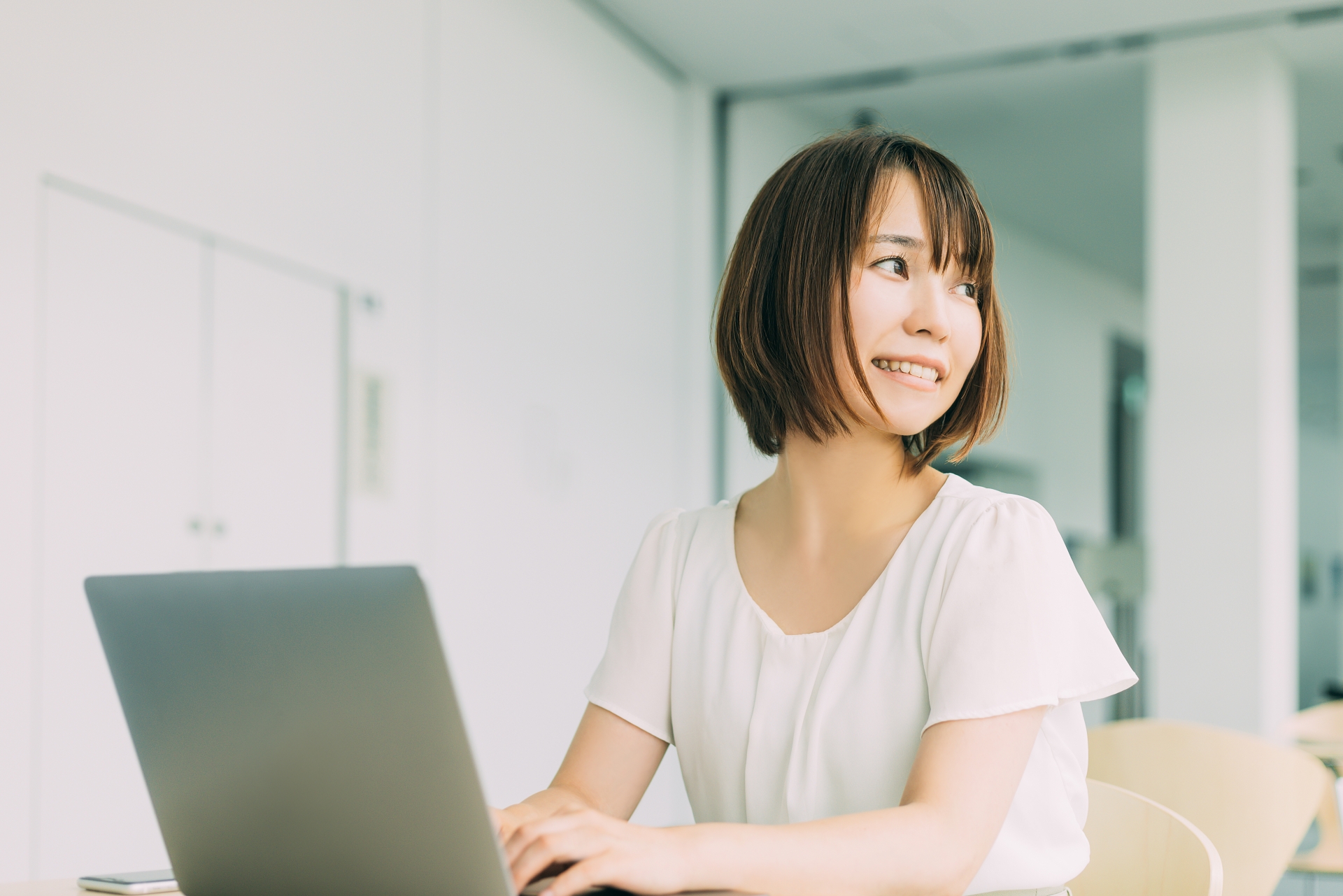 年間休日120日以上の嘘を見破れ！優良企業に就職する方法を解説！｜winnova